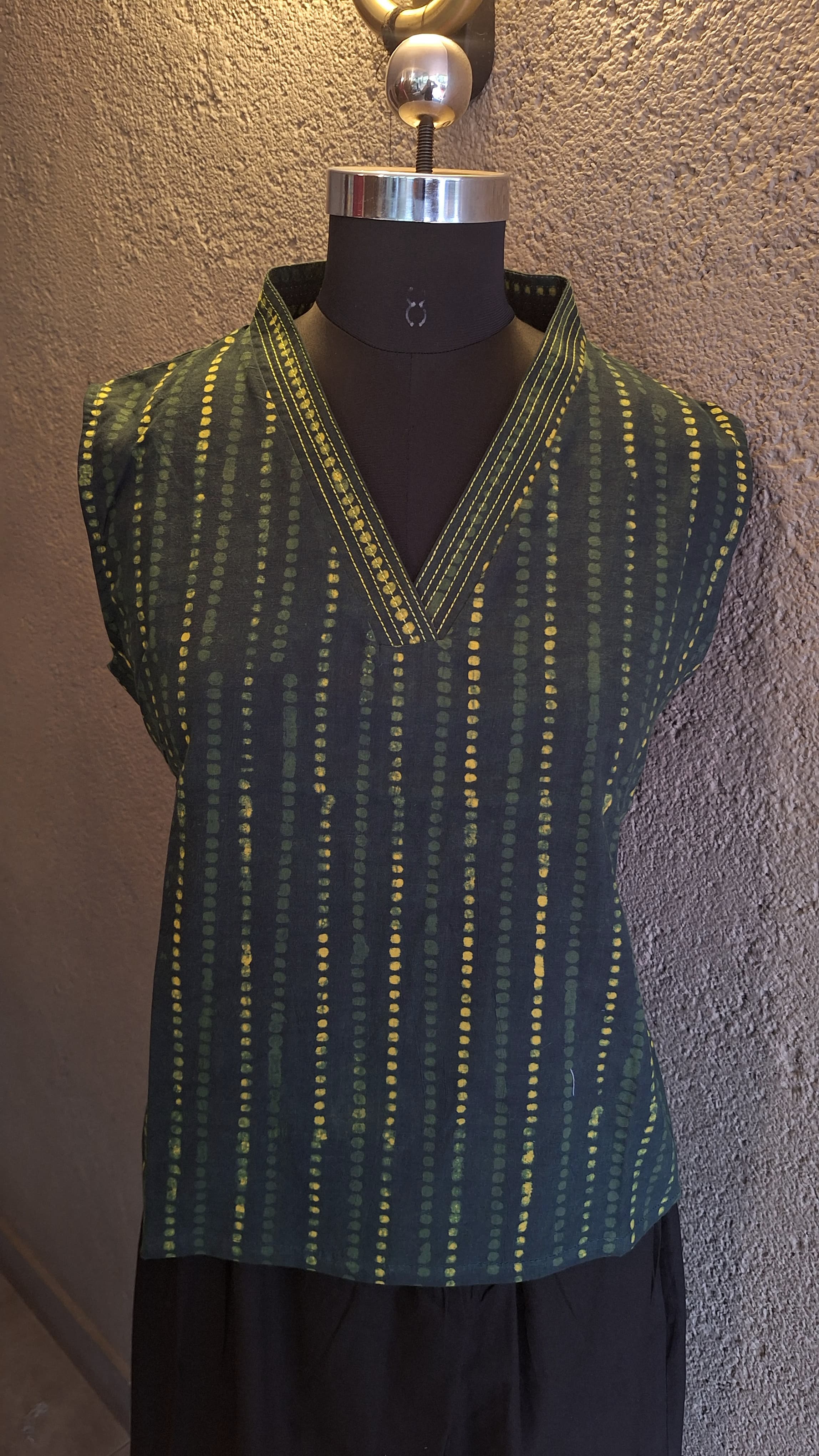 Women's Sleeveless Striped Top Green