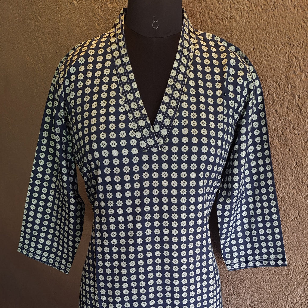 Women's V neck Kurta