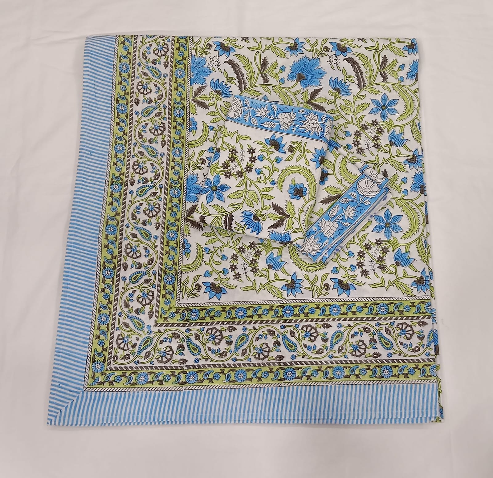 HANDBLOCK PRINTED COTTON BEDSHEET COLLECTION(90X108) - Print 4