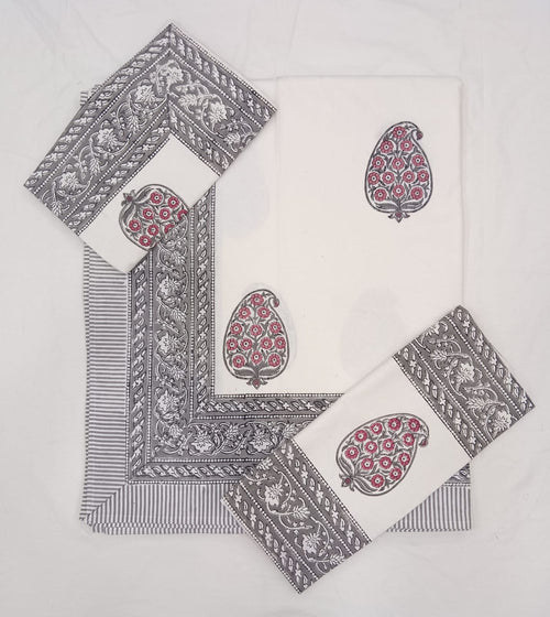 HANDBLOCK PRINTED COTTON BEDSHEET COLLECTION(90X108) - Print 25